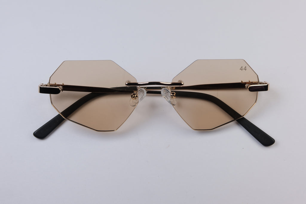 44 Aventura - Champagne