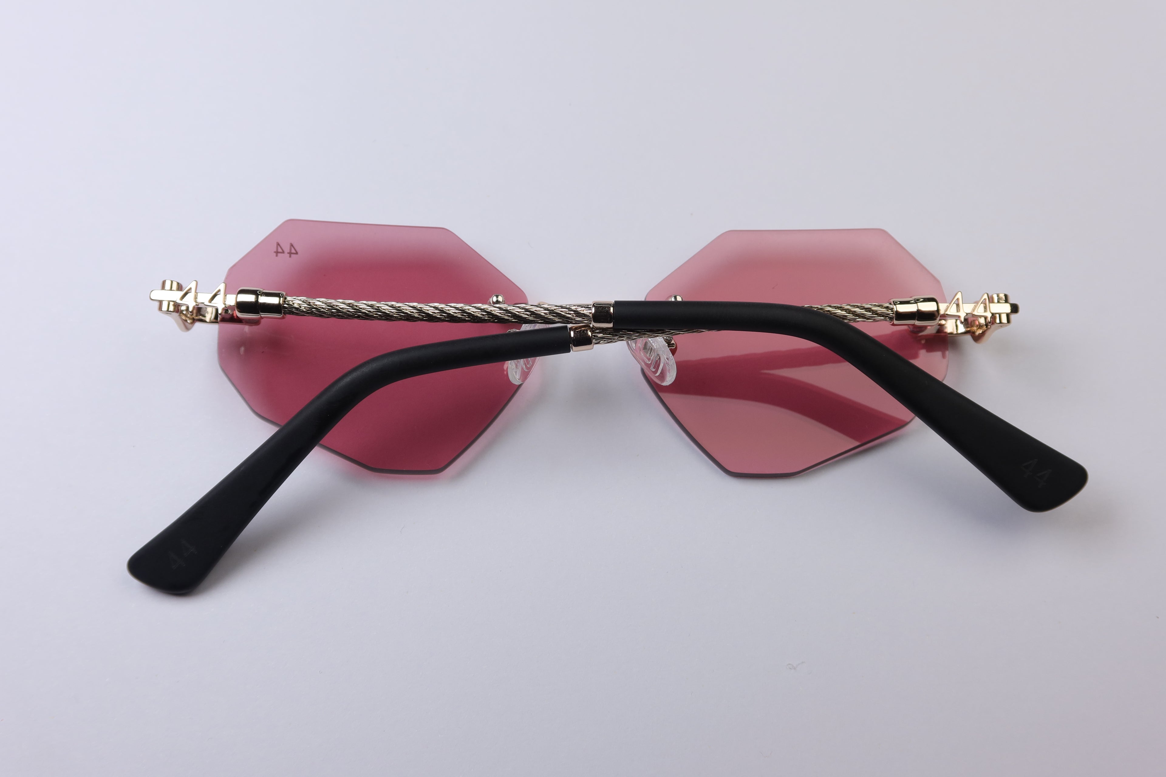 44 Aventura - Marrone