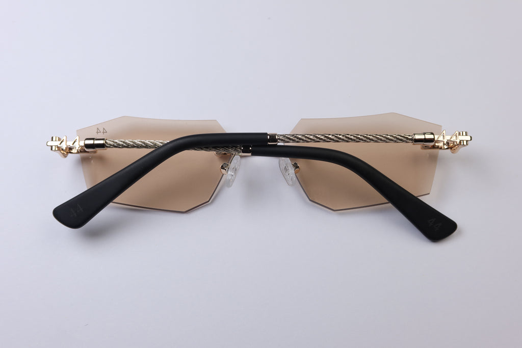 44 Demona - Champagne