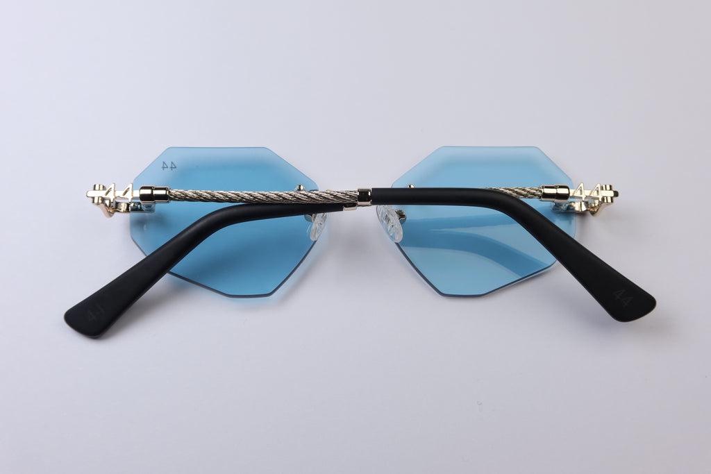 44 Aventura - Galaxy