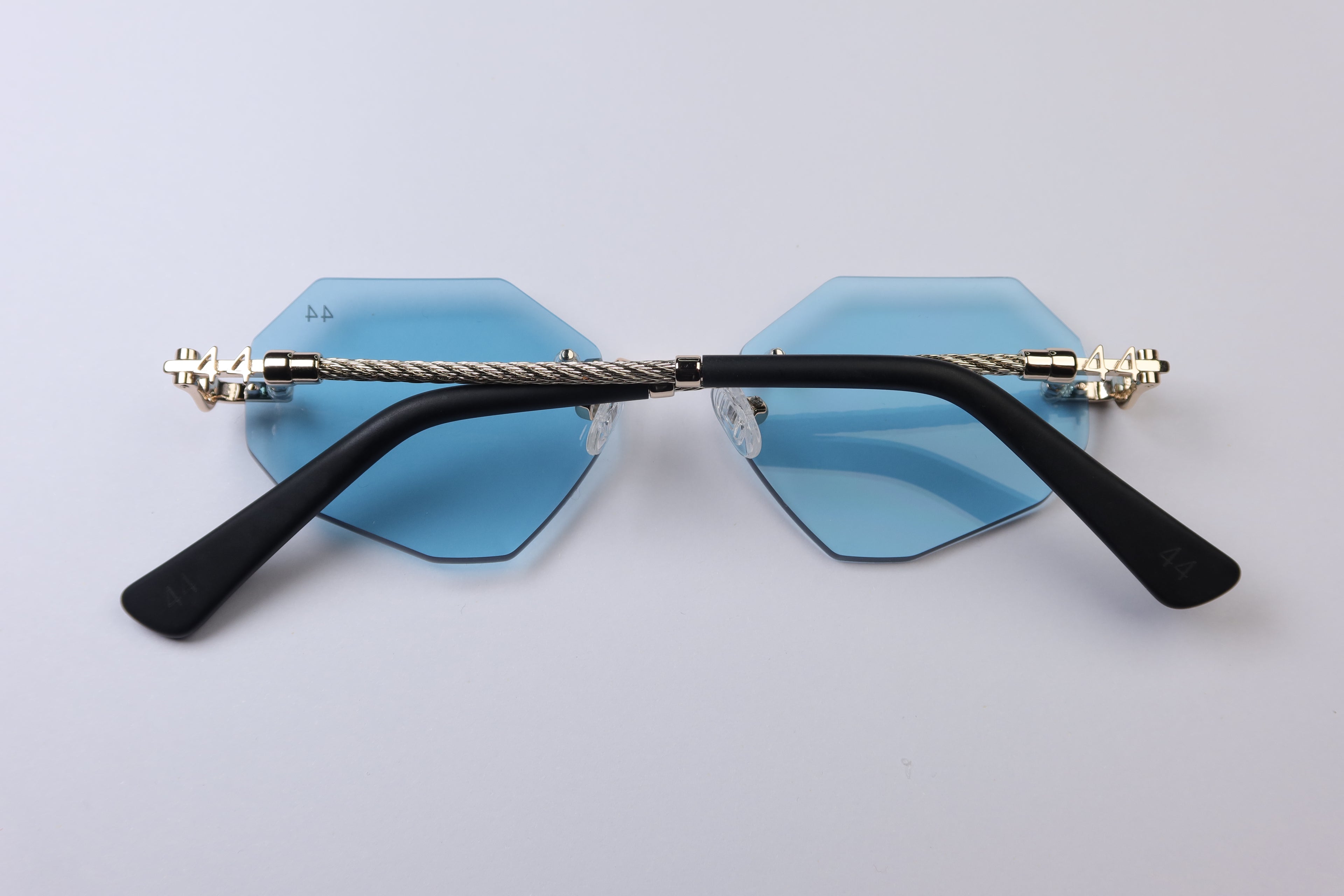 44 Aventura - Galaxy