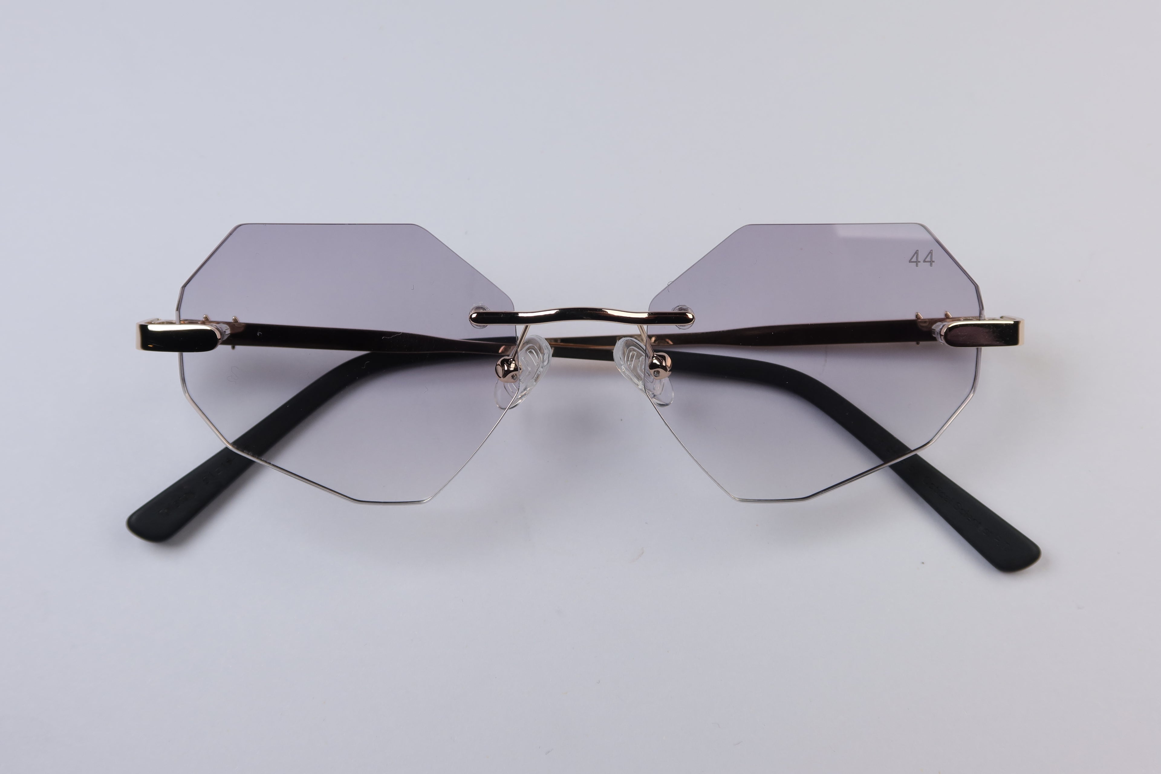 44 Aventura - Smokey