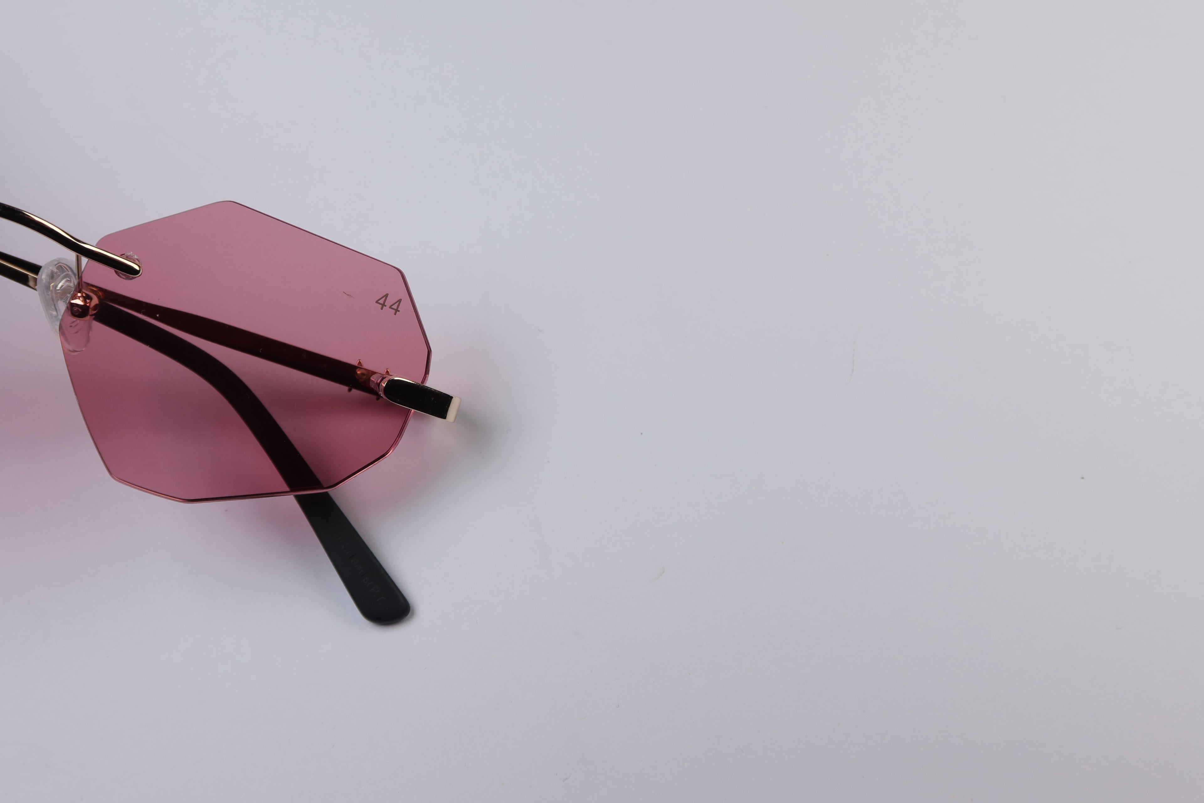 44 Aventura - Marrone