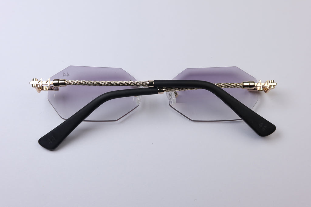 44 Diamanta - Smokey