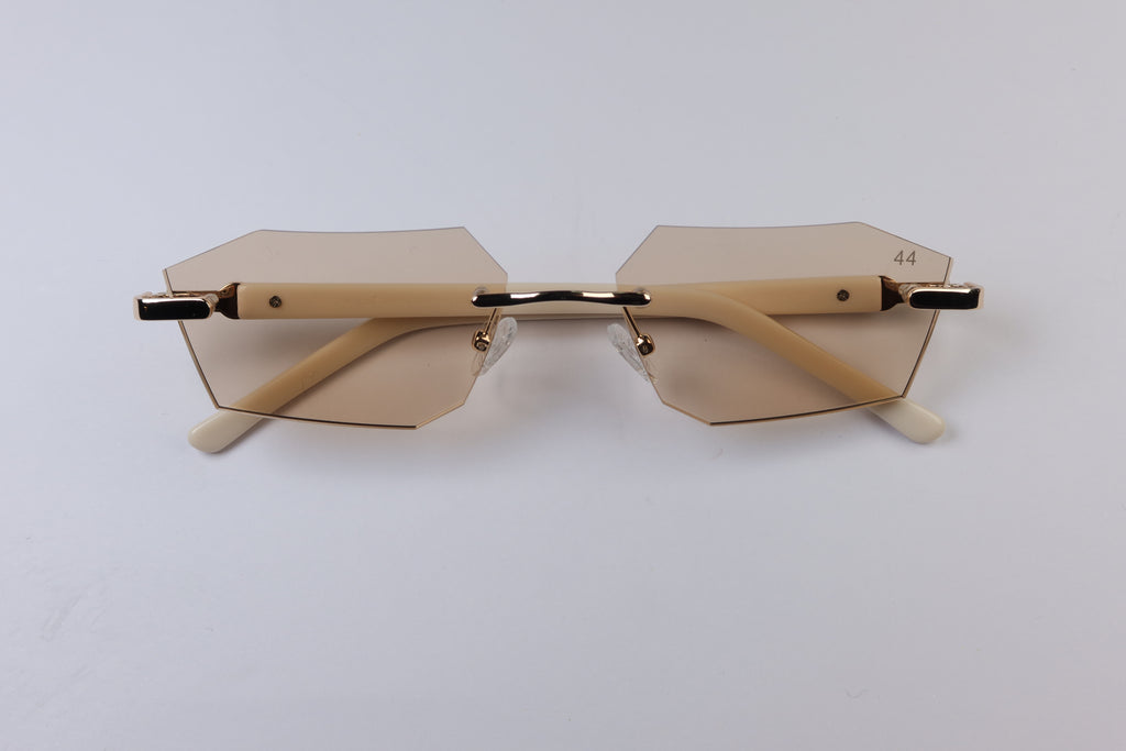 44 Demona - Champagne