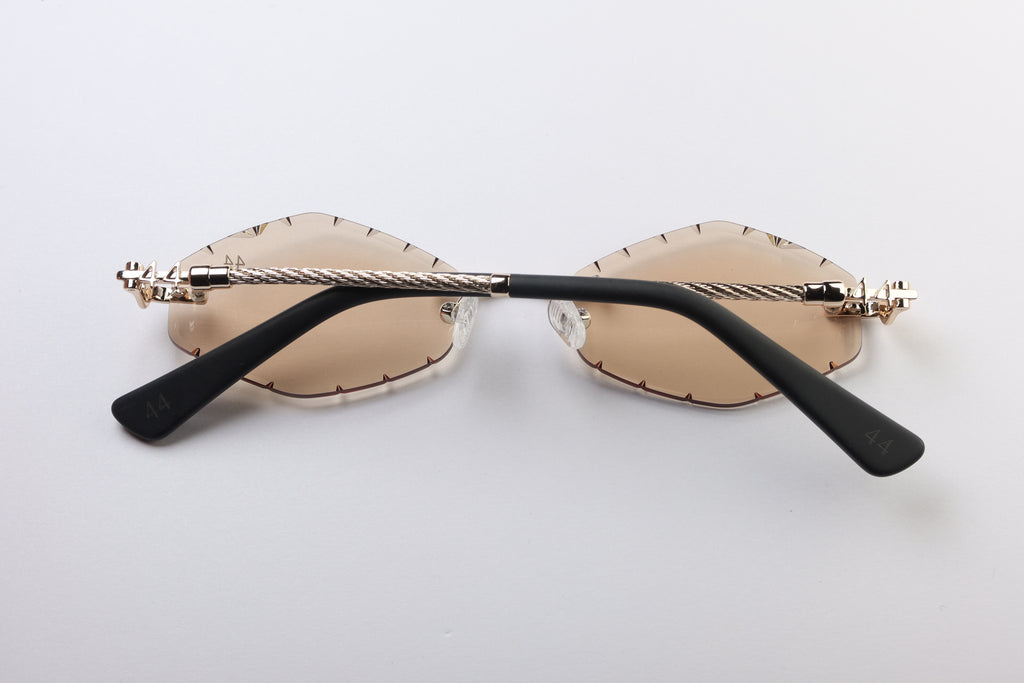 44 Buza Champagne