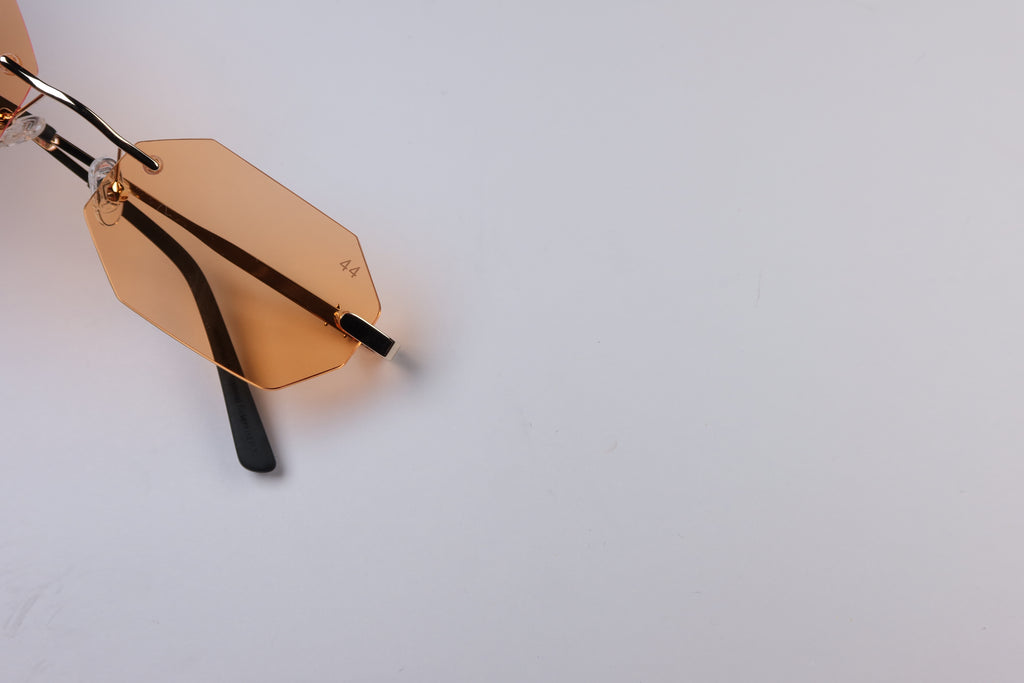 44 Diamanta - Sunset