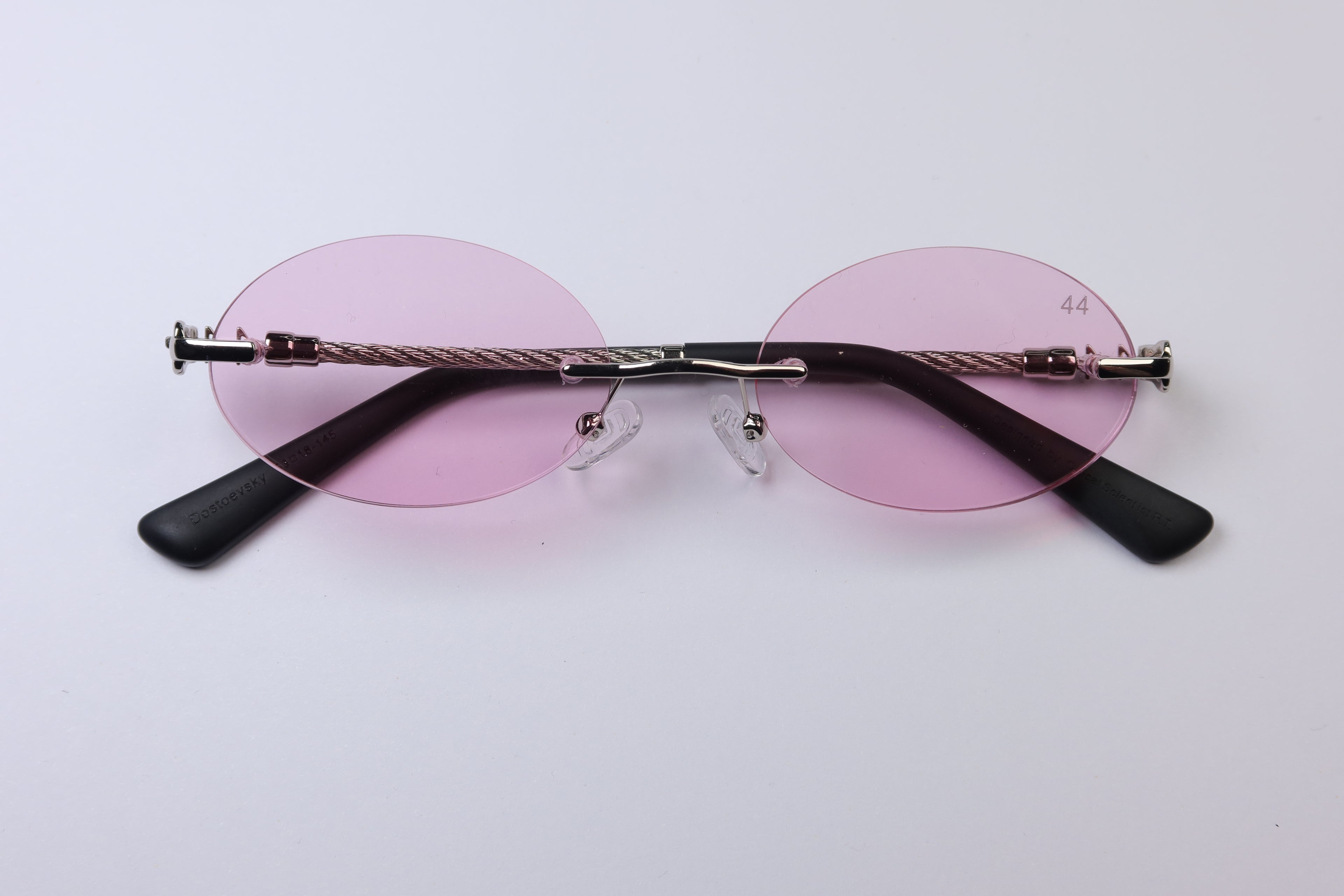 44 Dubai - Light Lila