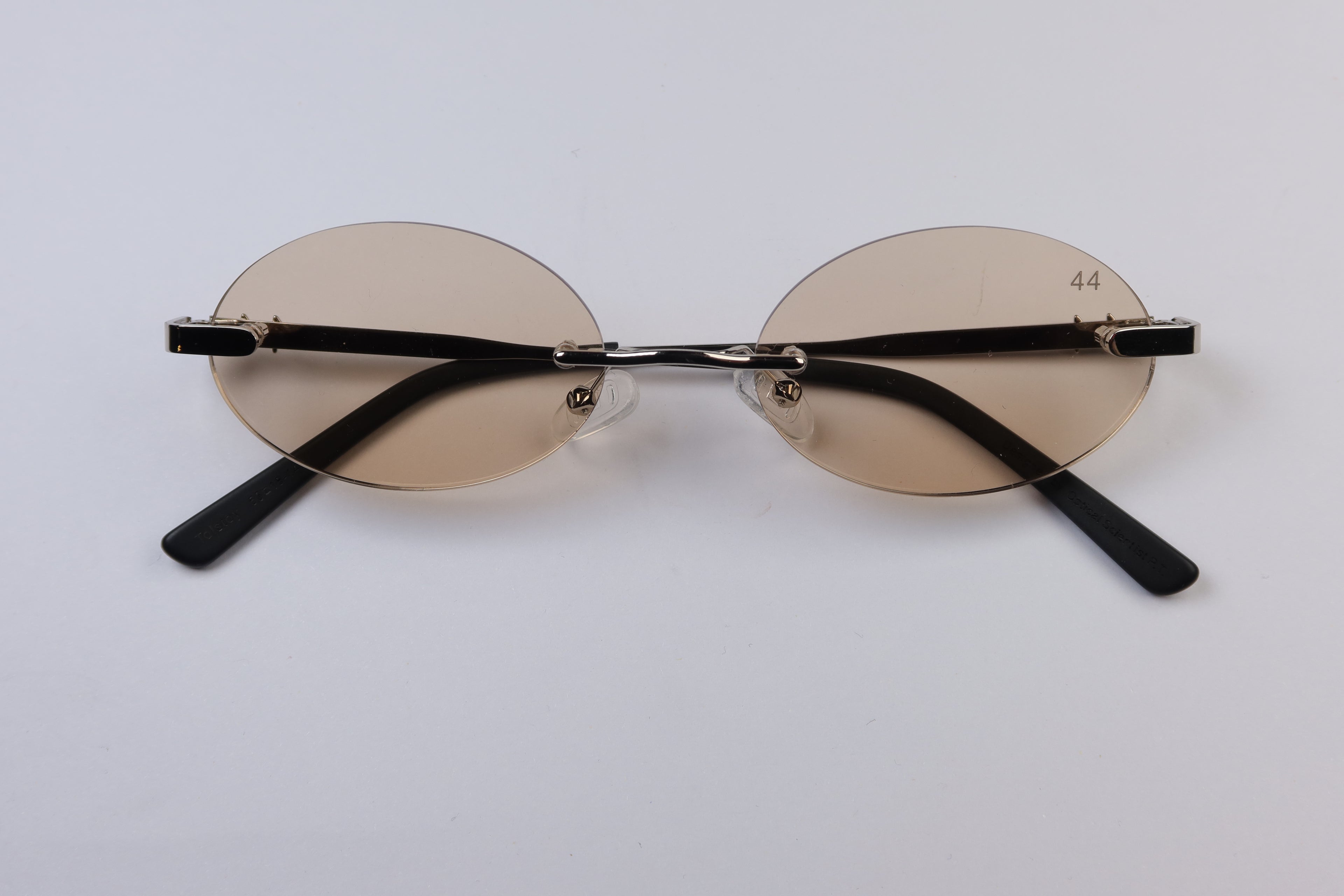 44 Dubai - Champagne