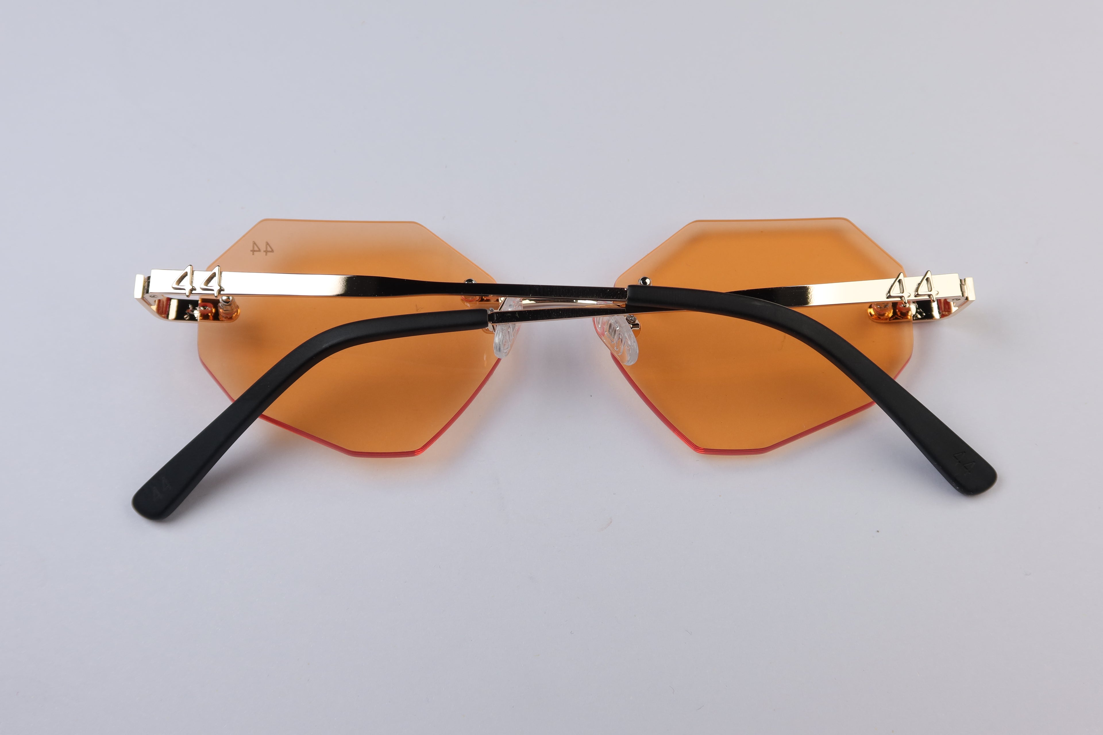 44 Aventura - Sunset