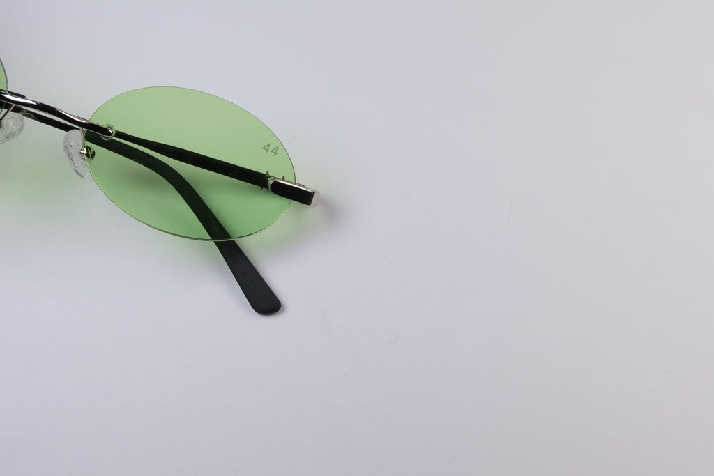 44 Dubai - Dirty Money