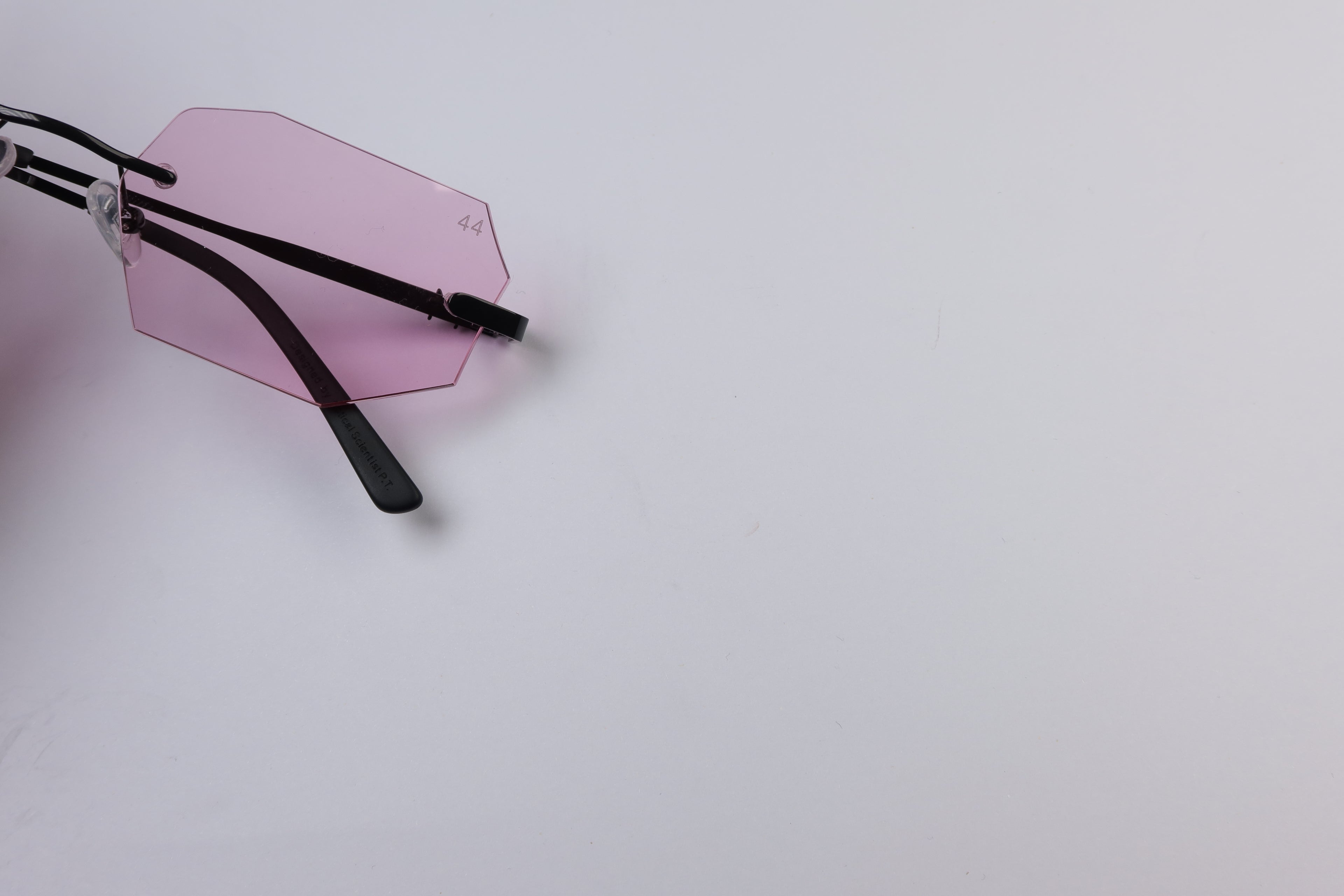 44 Strateg - Light Lila