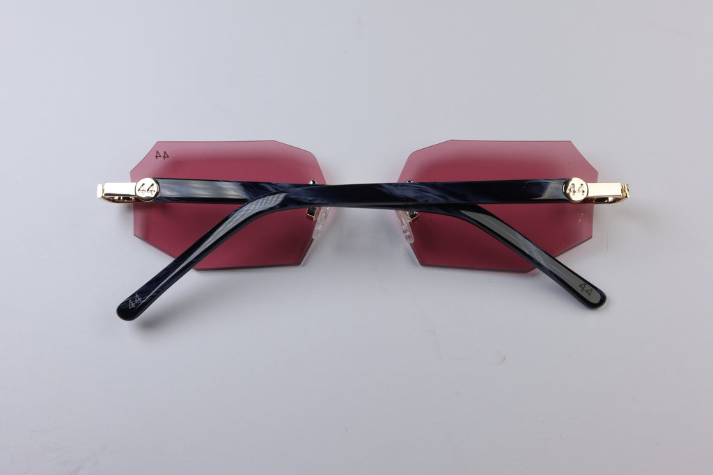 44 Strateg - Marrone