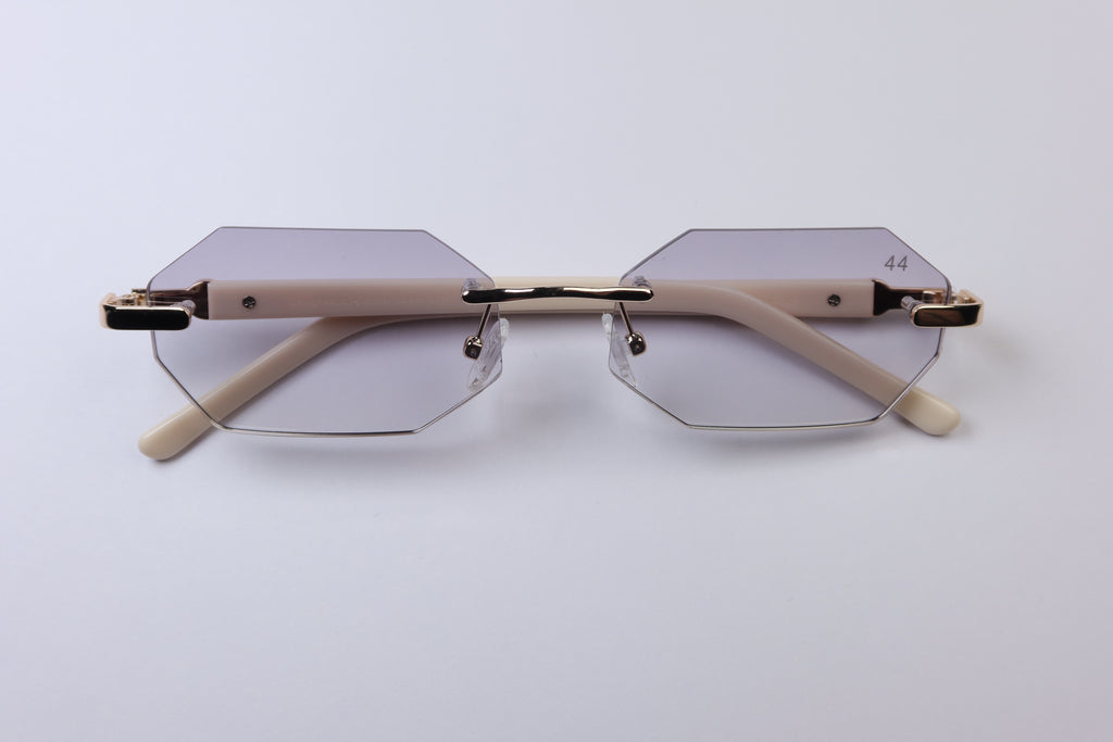 44 Diamanta - Smokey