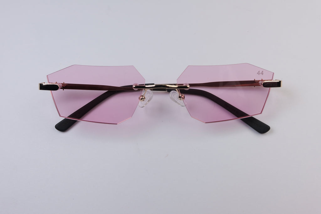 44 Demona - Light Lila