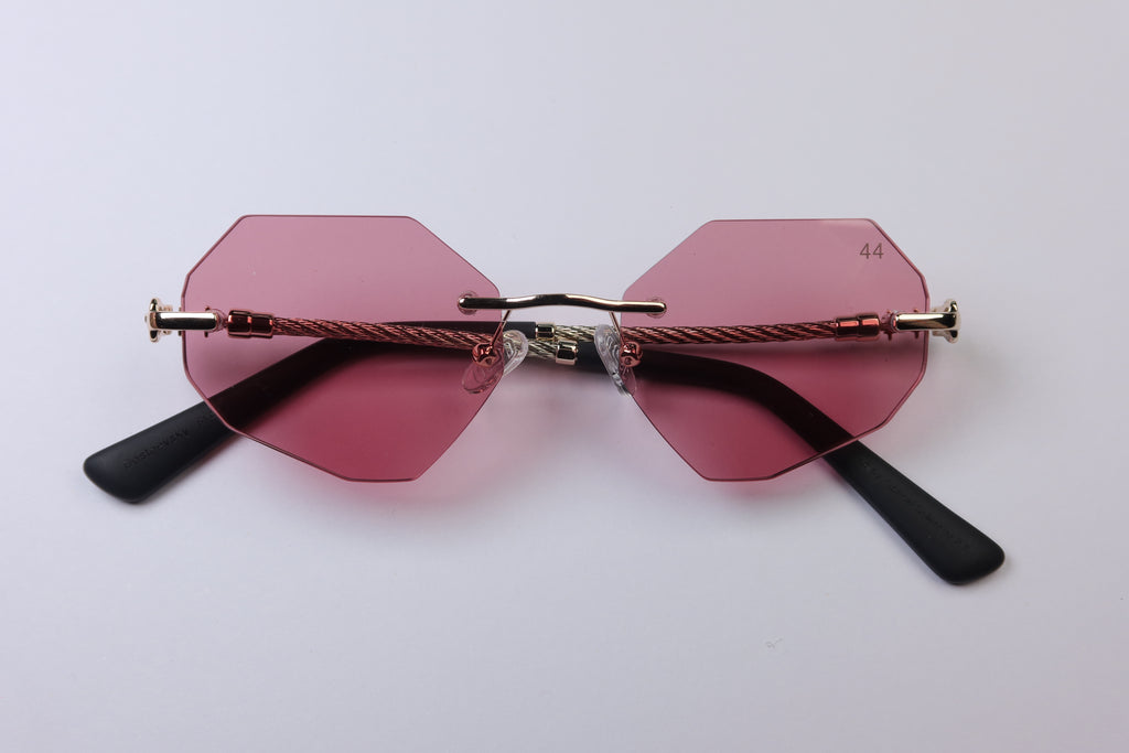 44 Aventura - Marrone