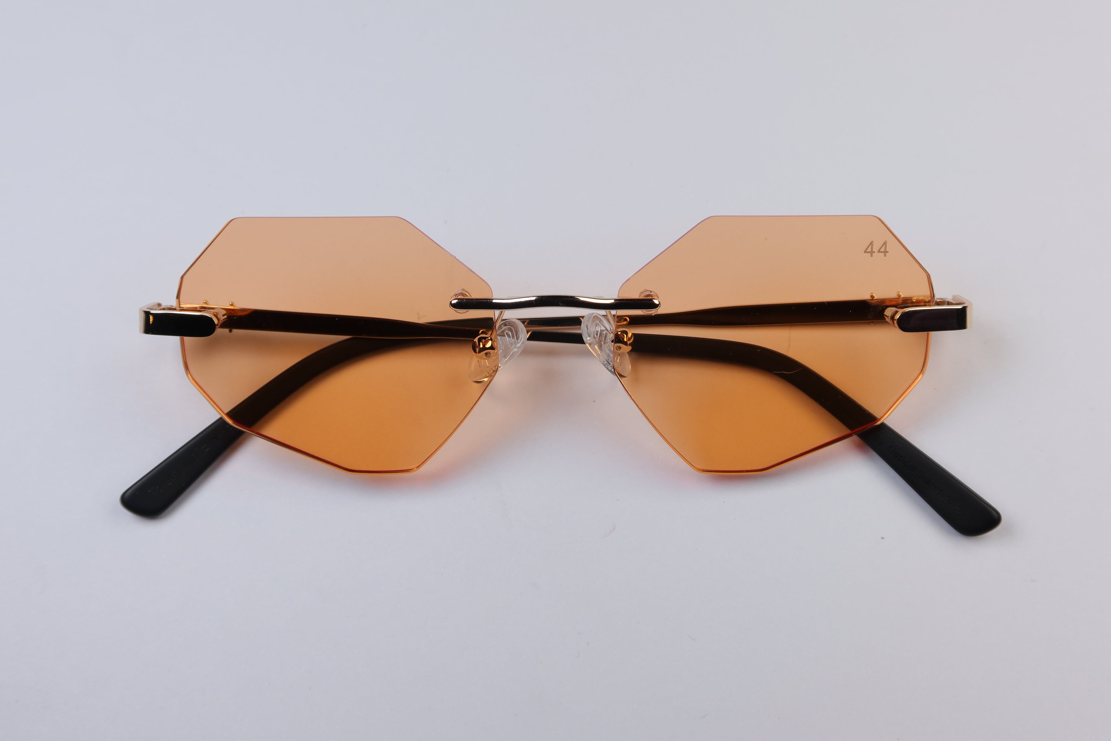 44 Aventura - Sunset