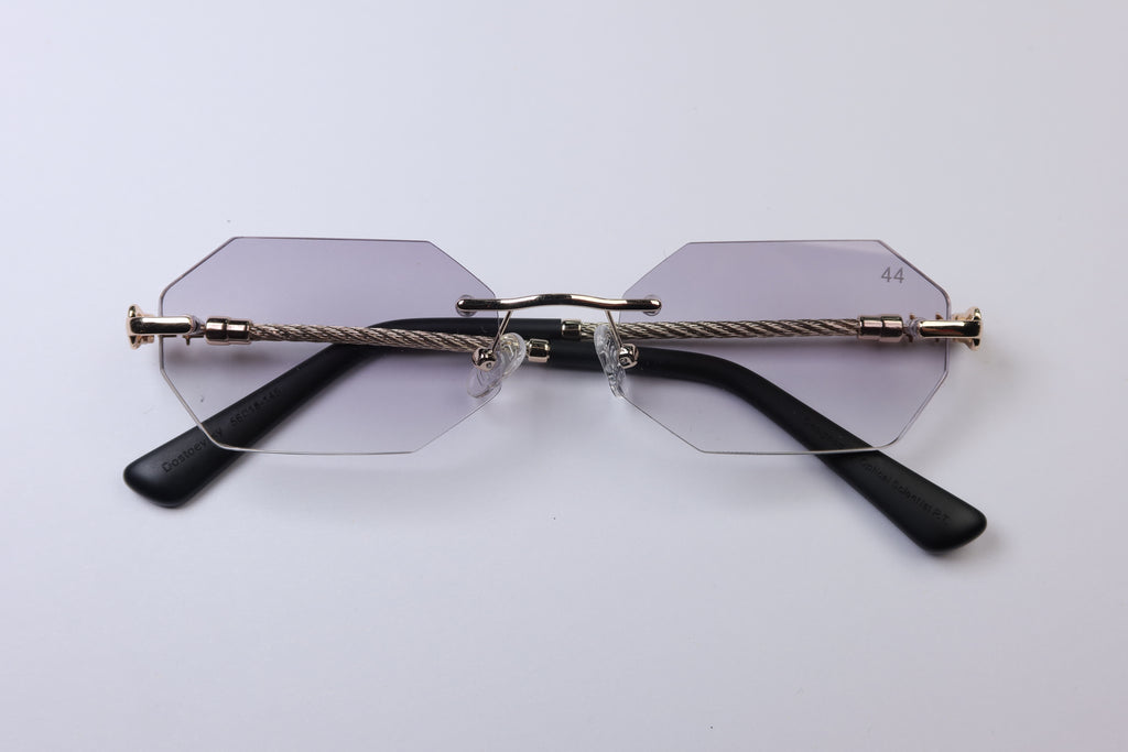 44 Diamanta - Smokey