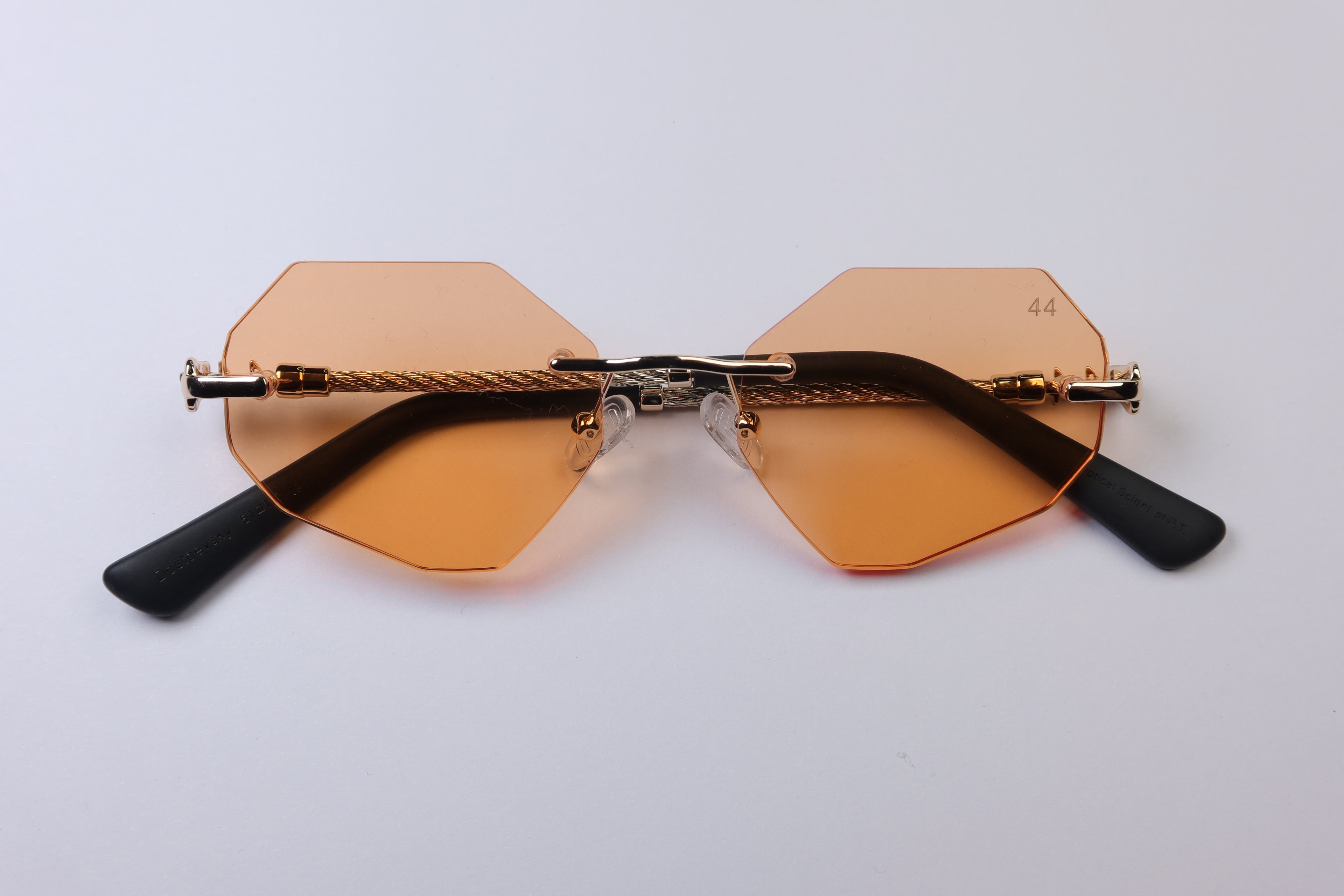 44 Aventura - Sunset