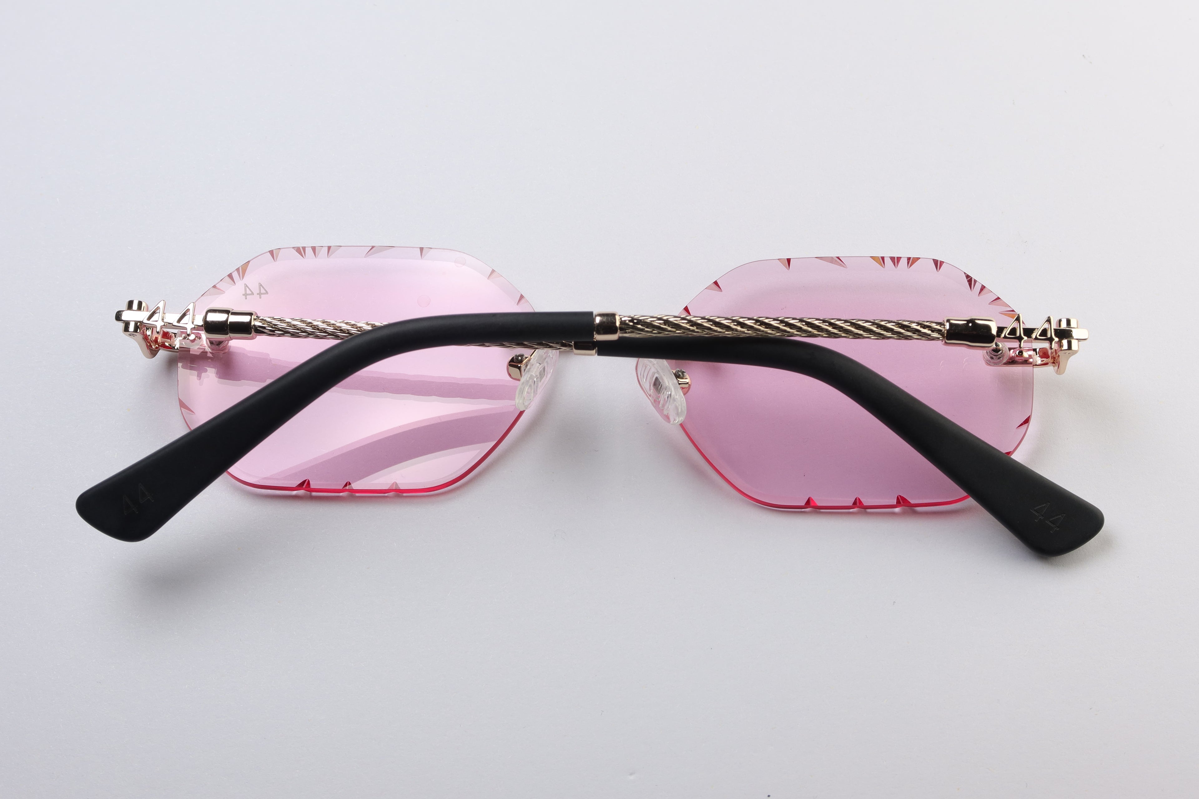 44 Cazino Light Lila